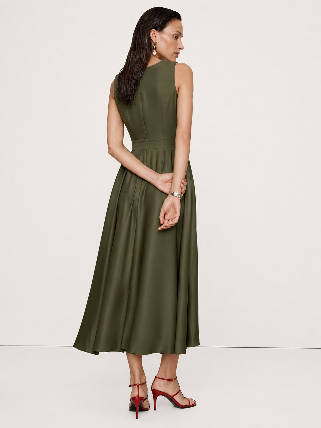 The Elara Dress | Relivic™