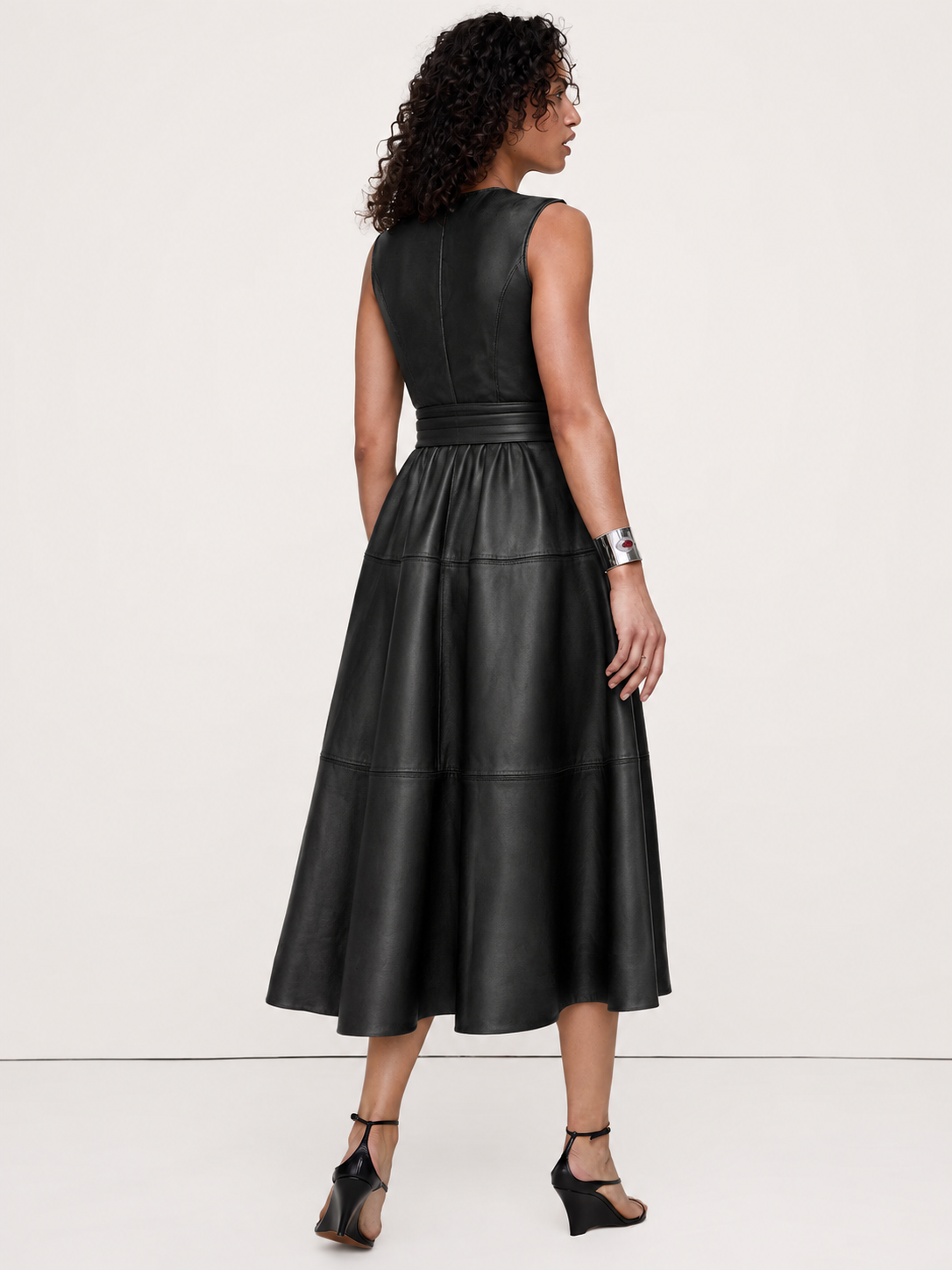 The Elara Dress | Relivic™