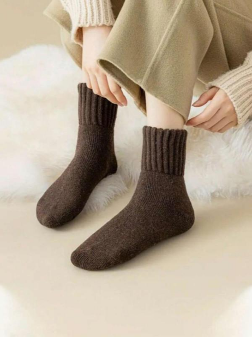 Fall Thick Wool Socks – Extra Warm & Cozy